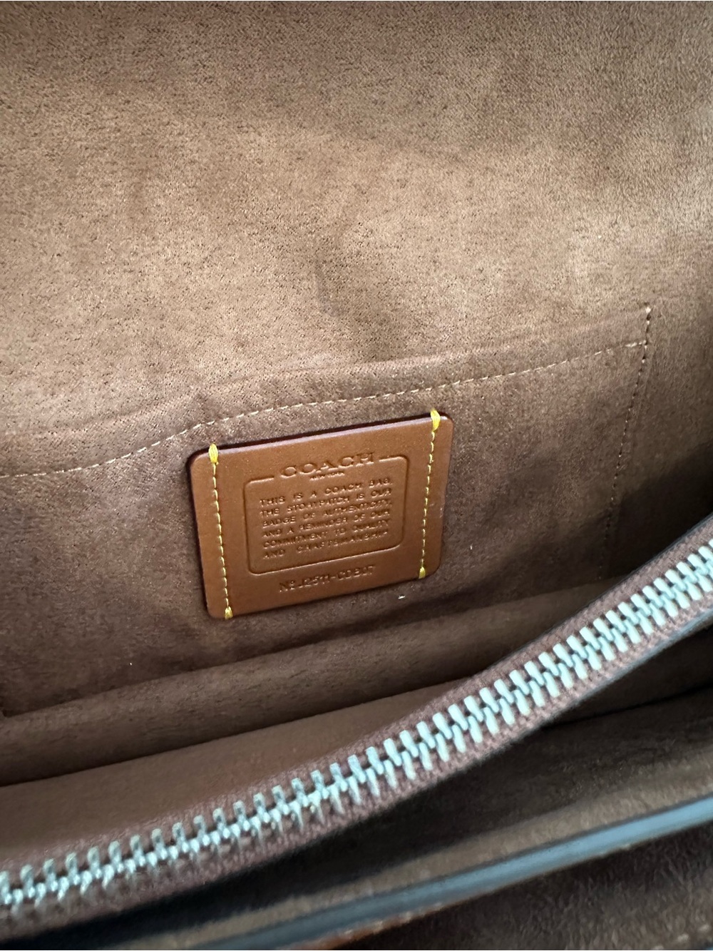 Coach Klare Envelope Crossbody Bag
With Rivets - Picture 4 of 16